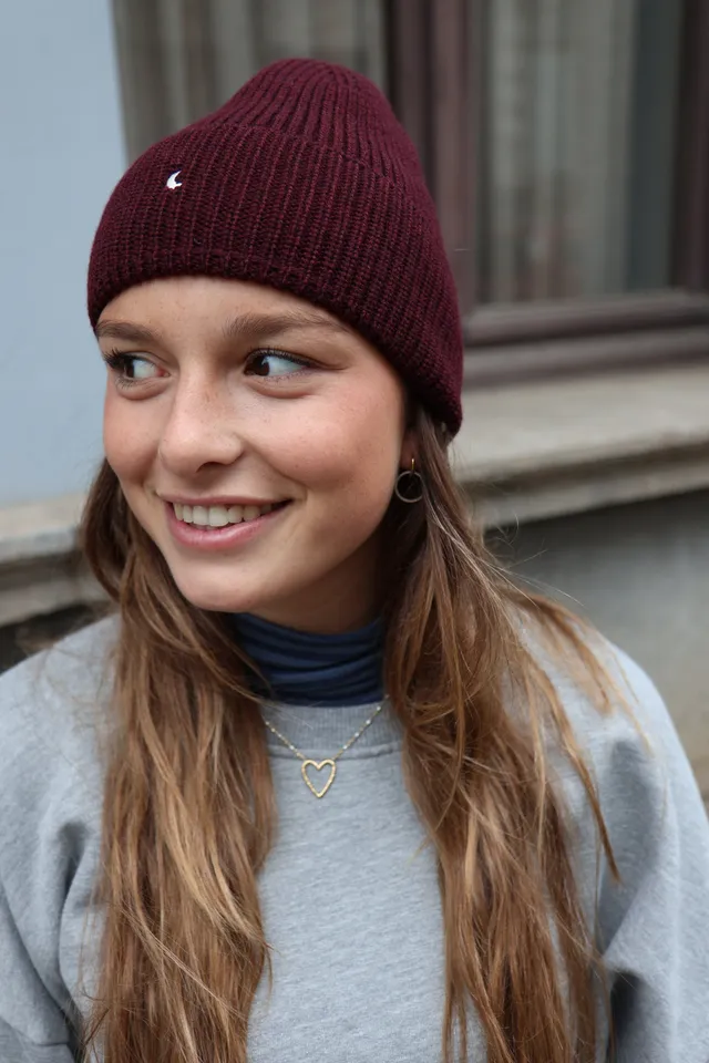 Ella and Rapha Moon berretto lana bordeaux unisex