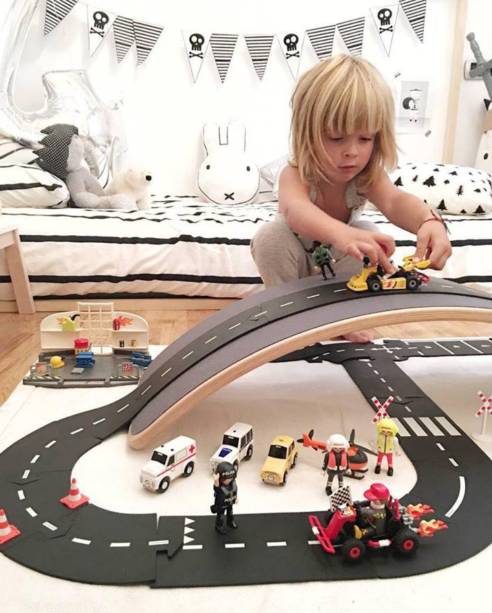 Waytoplay Highway Pista Macchinine 24 Pezzi 376 cm