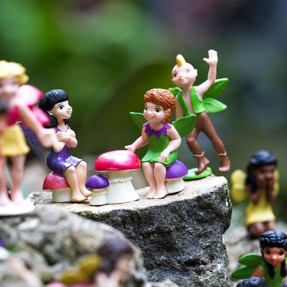 Safari Ltd Super TOOB fate miniature 12 pezzi atossiche