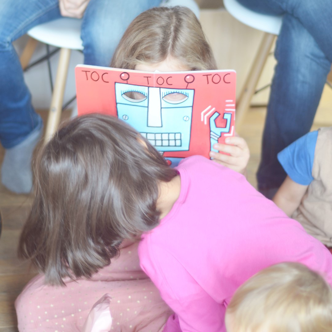 L’Ippocampo Il gioco degli occhi libro cartonato 8 mesi