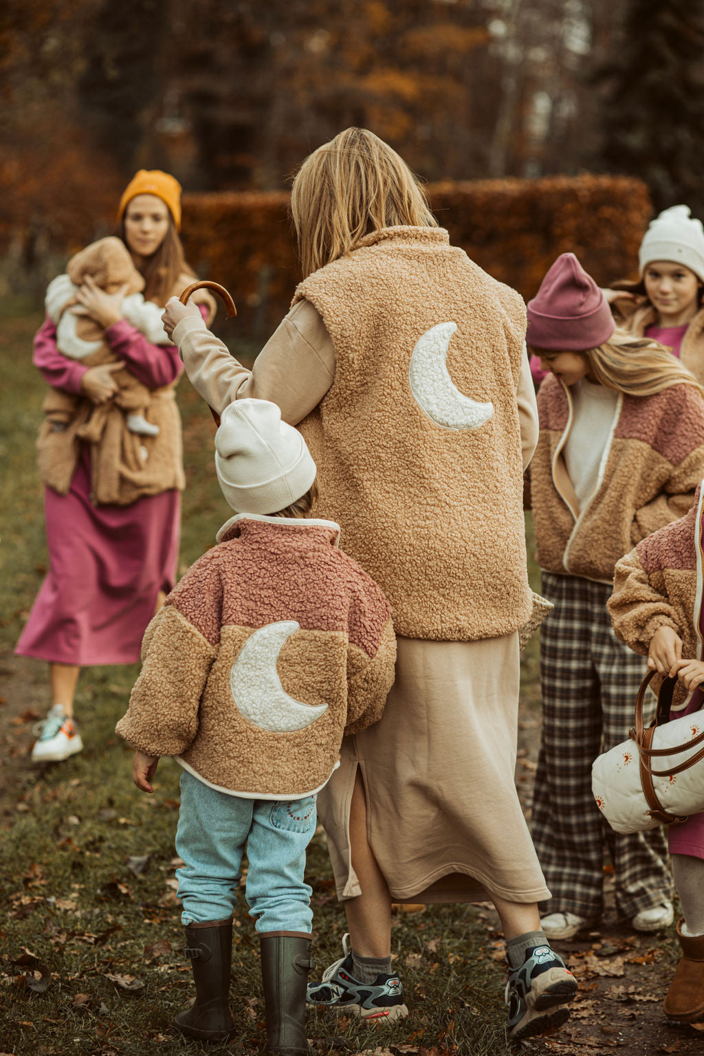 Ella and Rapha Little Teddy Moon giacca bordeaux pile