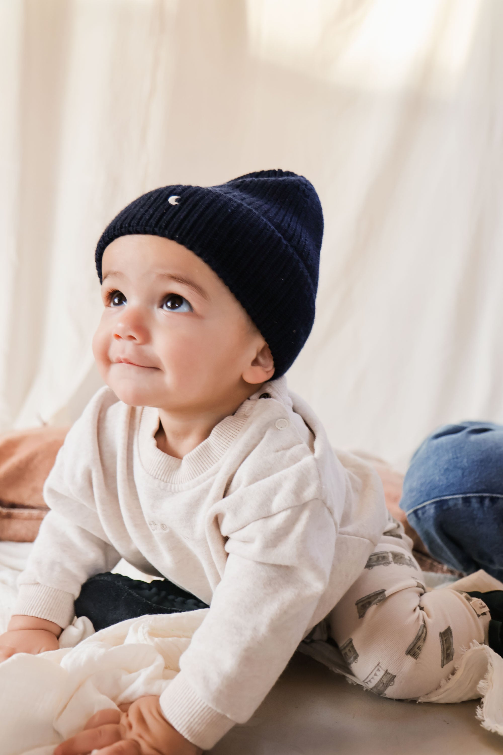 Ella and Rapha Moon cuffia blu notte lana bimbi