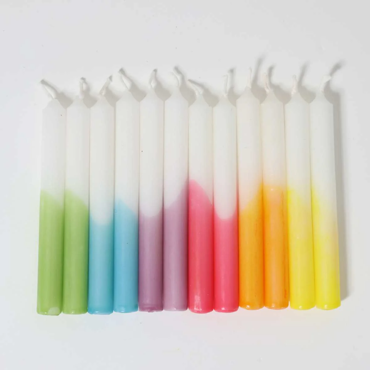 Grimm's Dip Dye set 12 candele arcobaleno standard