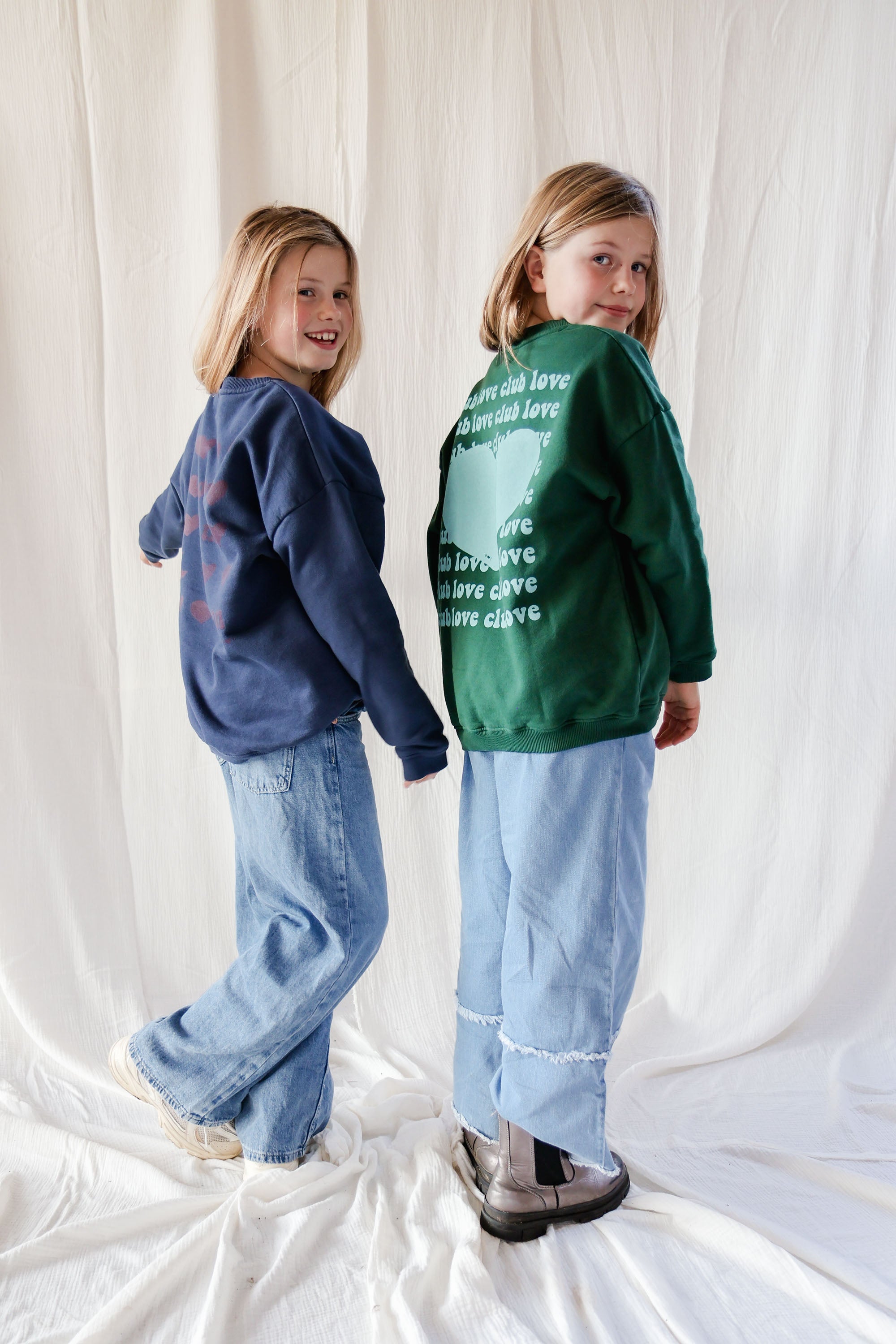 Ella and Rapha To the Moon Hearts felpa bambina blu