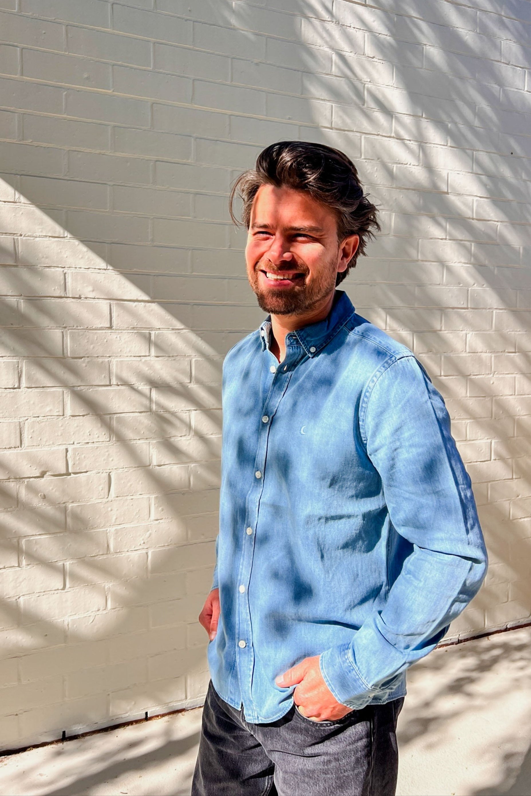 Ella and Rapha Moon light denim camicia azzurra denim chiaro