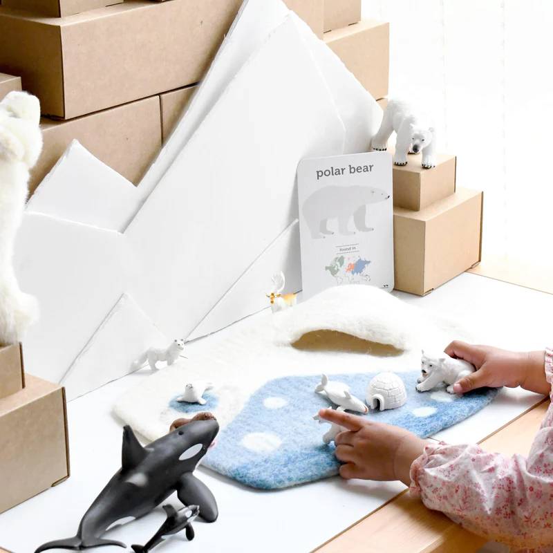 Tara Treasures Arctic Polar Playscape tappeto feltro