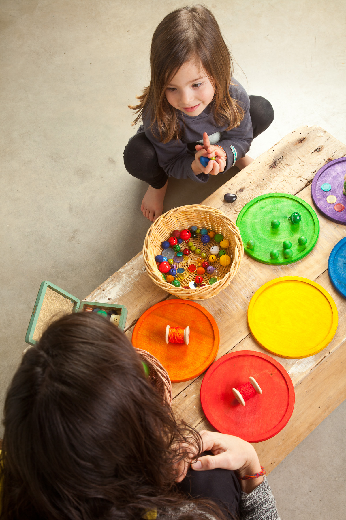 Grapat Set 6 vassoi arcobaleno piatti legno montessori