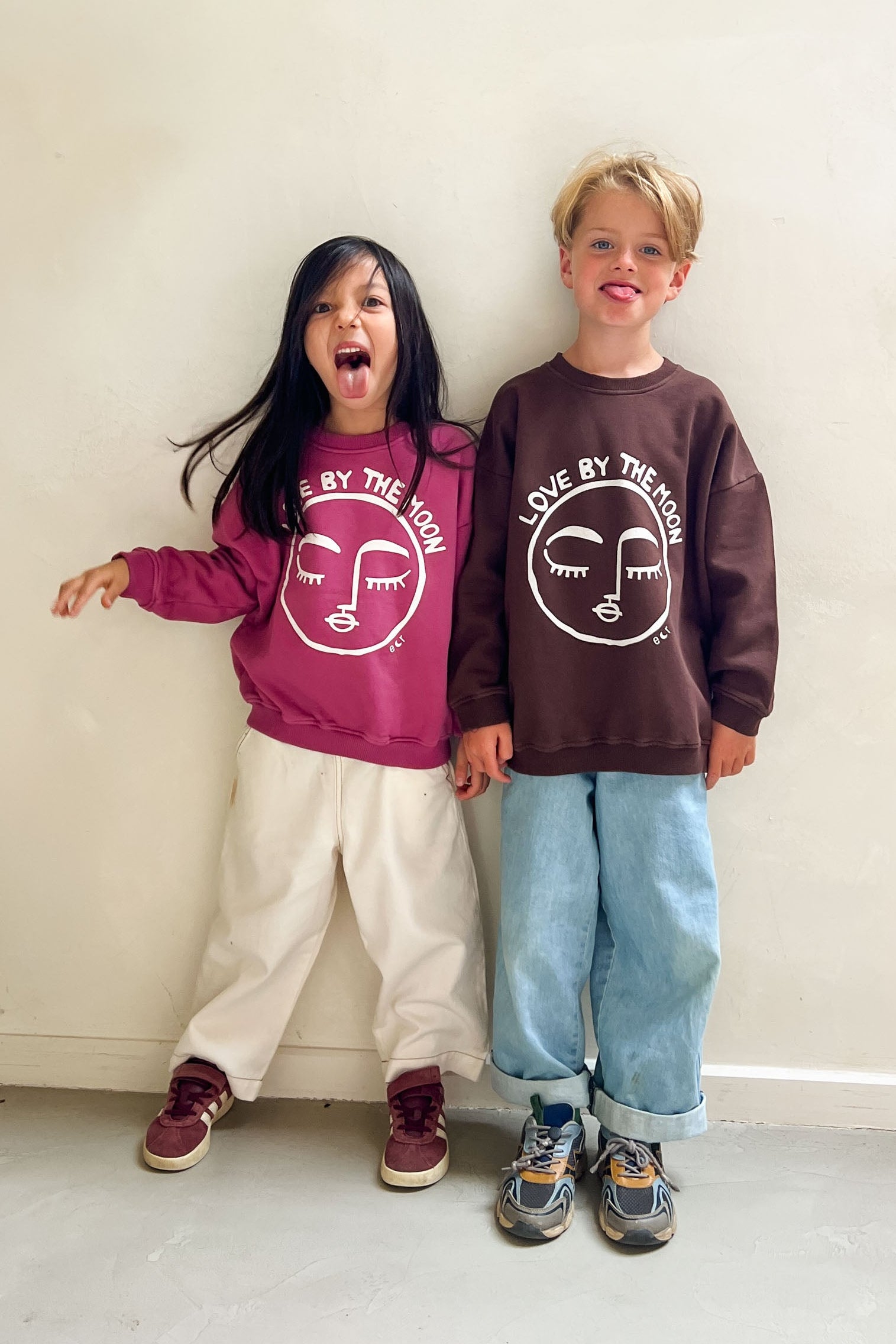 Ella and Rapha Love by the Moon felpa bimba rosa cotone