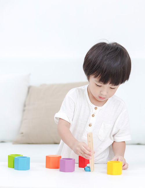 Plan Toys Beehives gioco in legno alveare colori