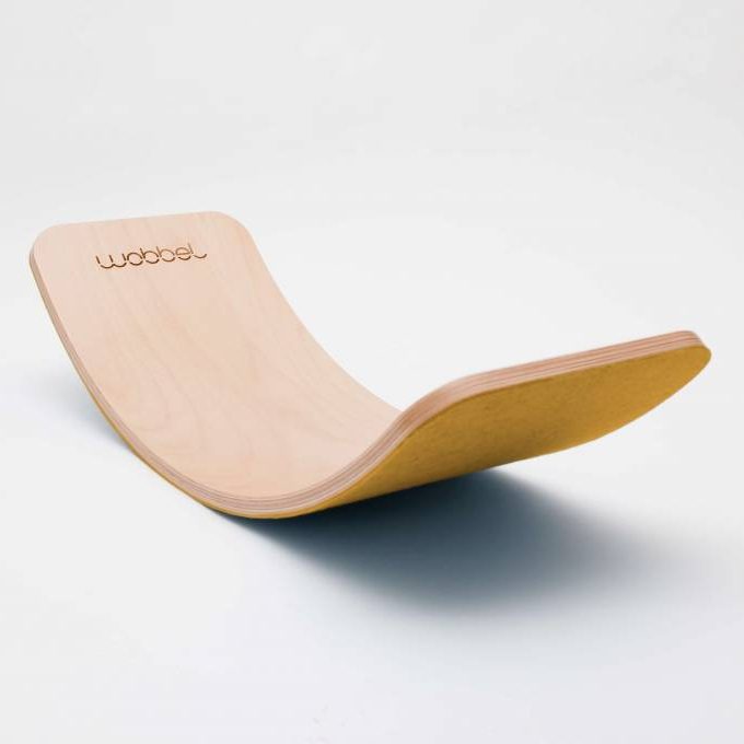 Wobbel Pro tavola equilibrio legno e feltro mustard