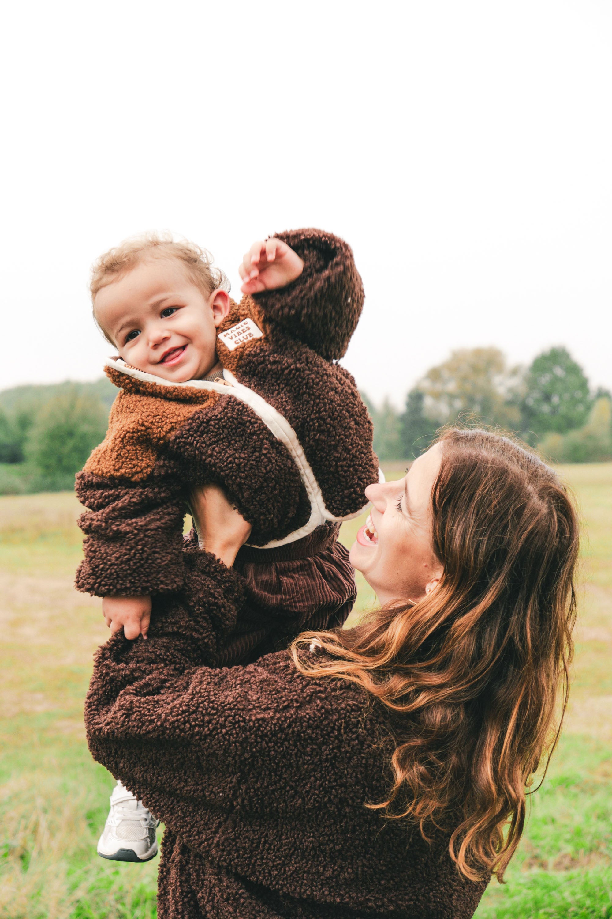 Ella and Rapha Teddy giacca donna marrone taglia unica