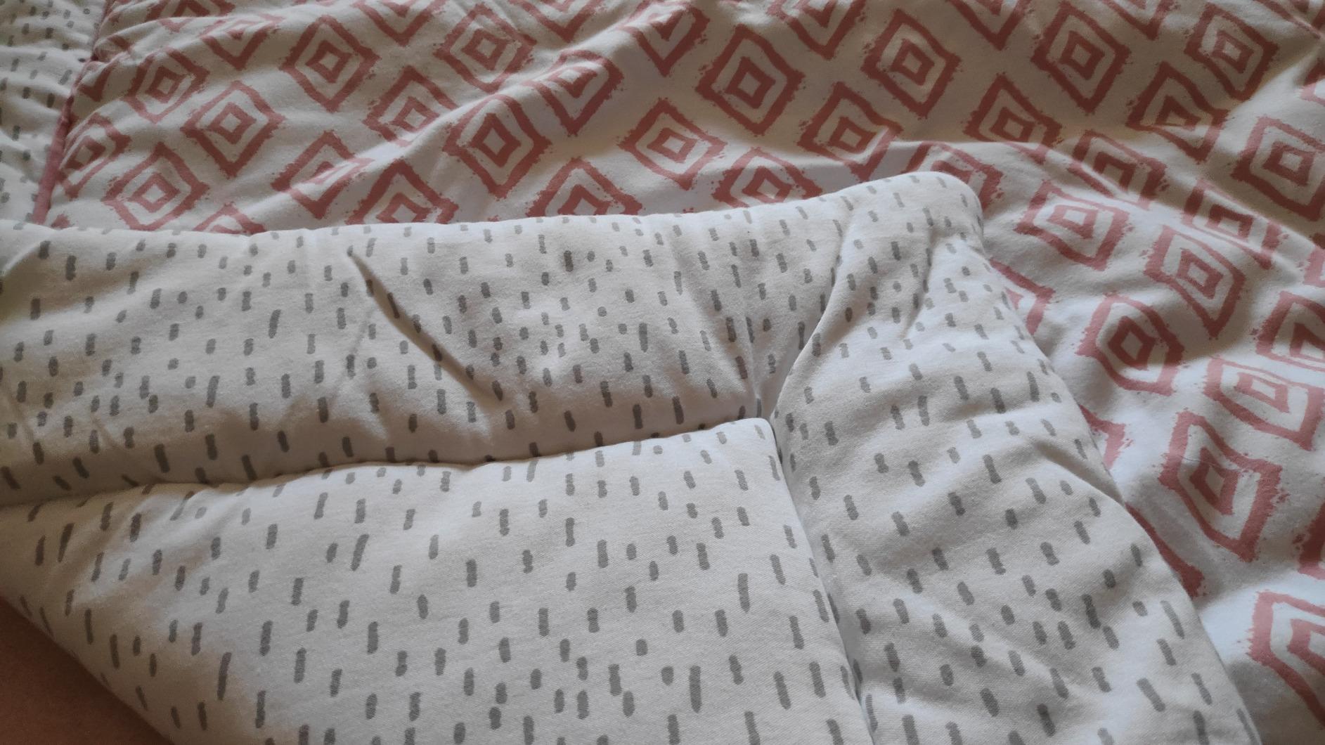 emma & noah Coperta Gattonare 120x120 Fiore Salvia Imbottita