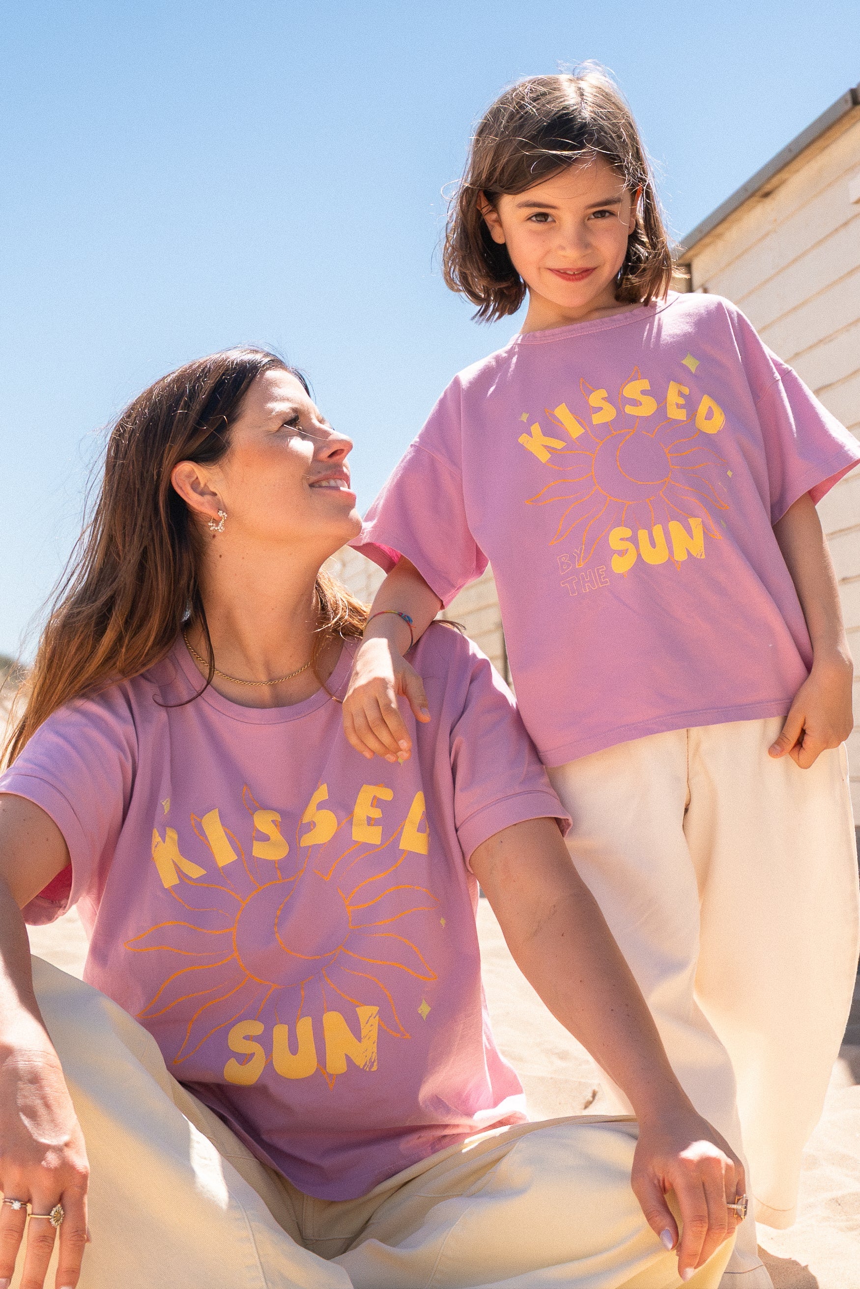 Ella and Rapha Kissed by the Sun t-shirt rosa loose cotone