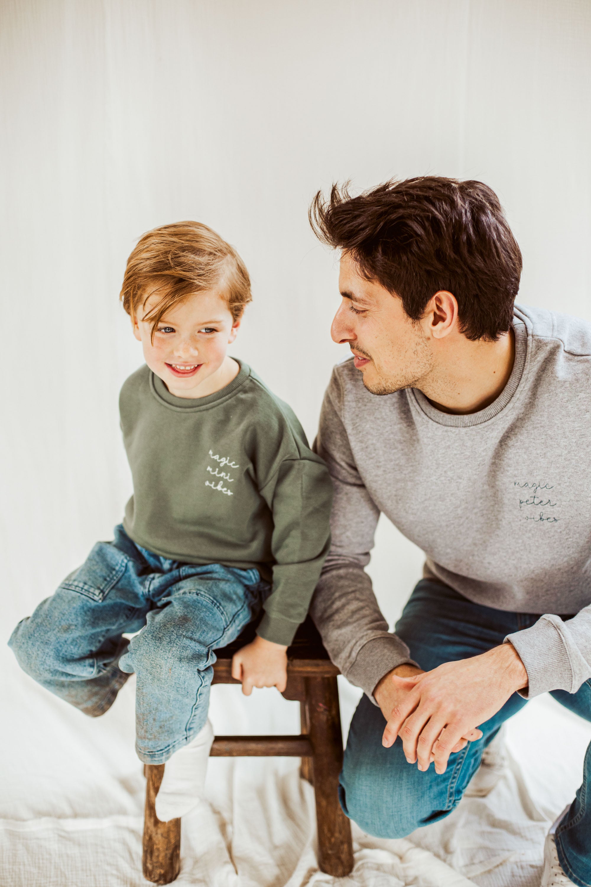 Ella and Rapha Peter felpa uomo grigio in cotone bio
