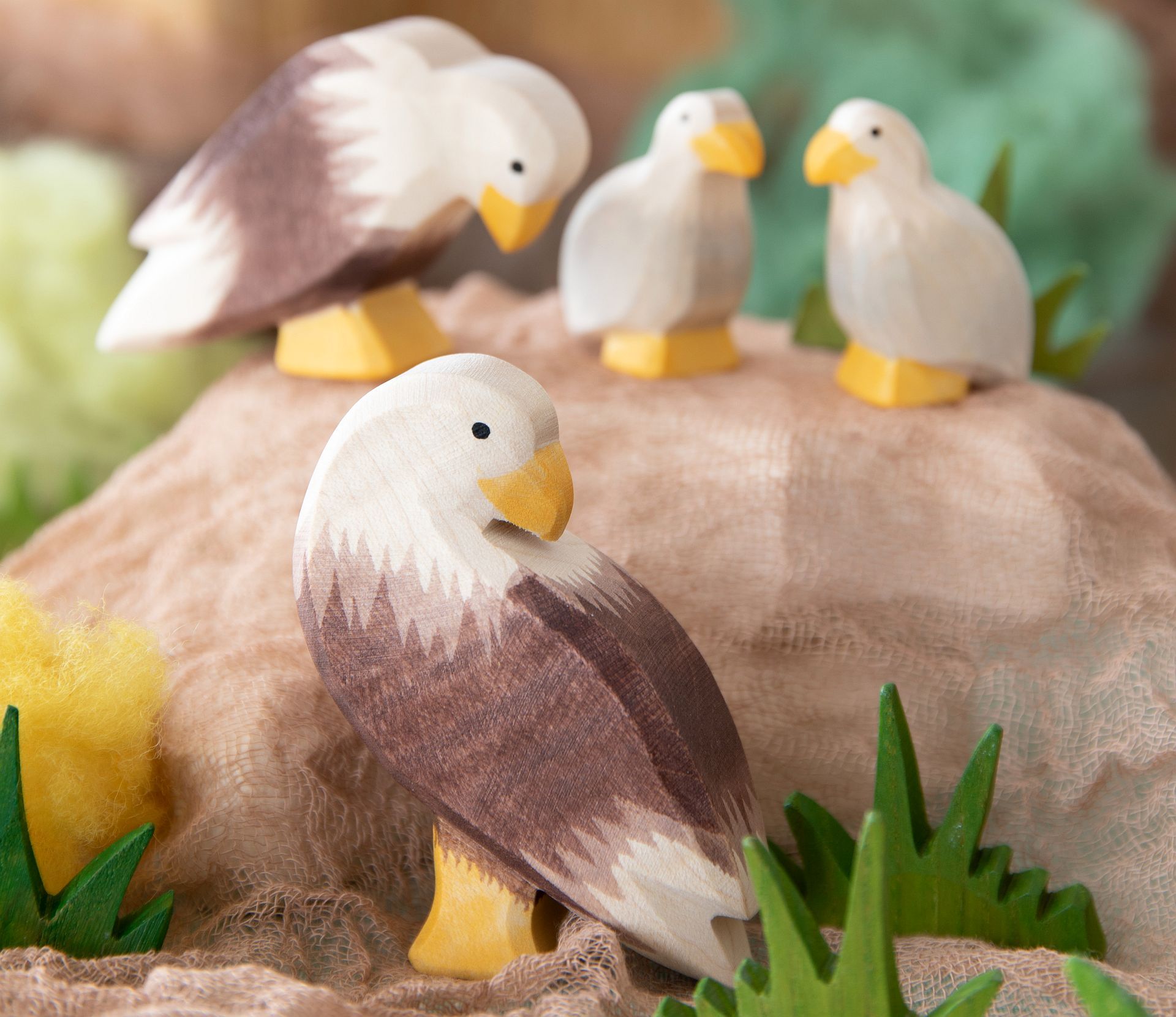Ostheimer Aquila Reale Accucciata figura legno