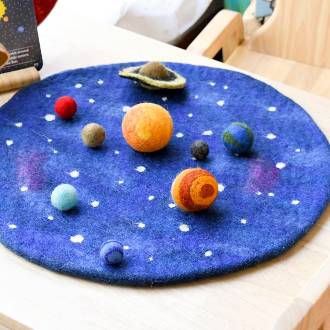 Tara Treasures Solar System tappeto gioco feltro 40 cm