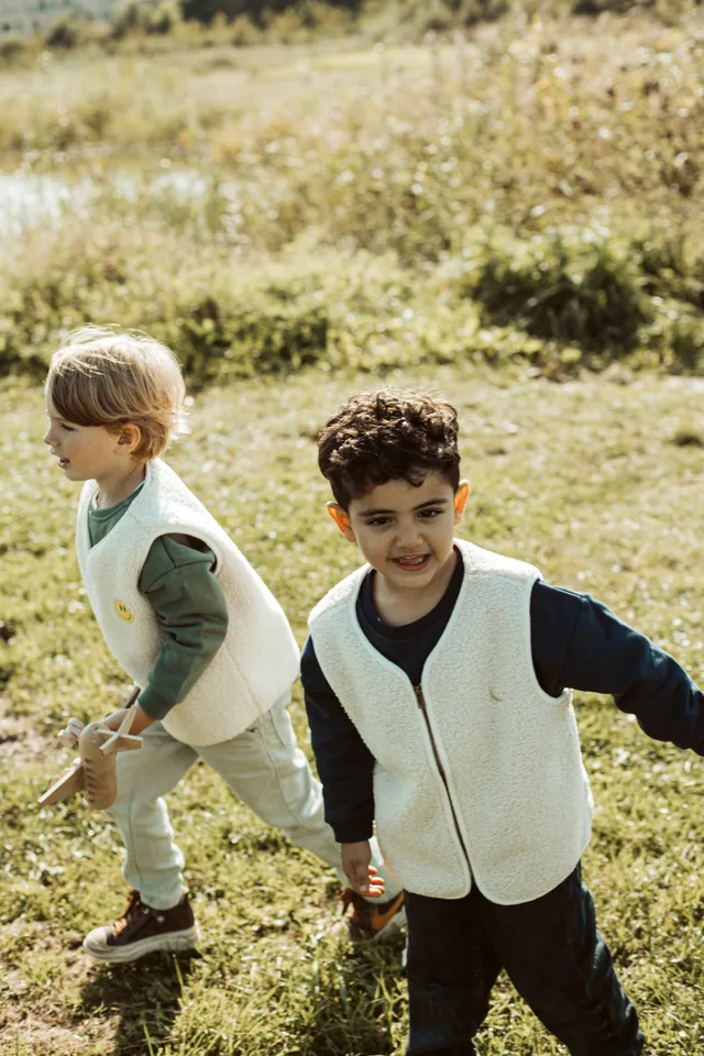 Ella and Rapha Moon Gilet Teddy Bambino Ecru