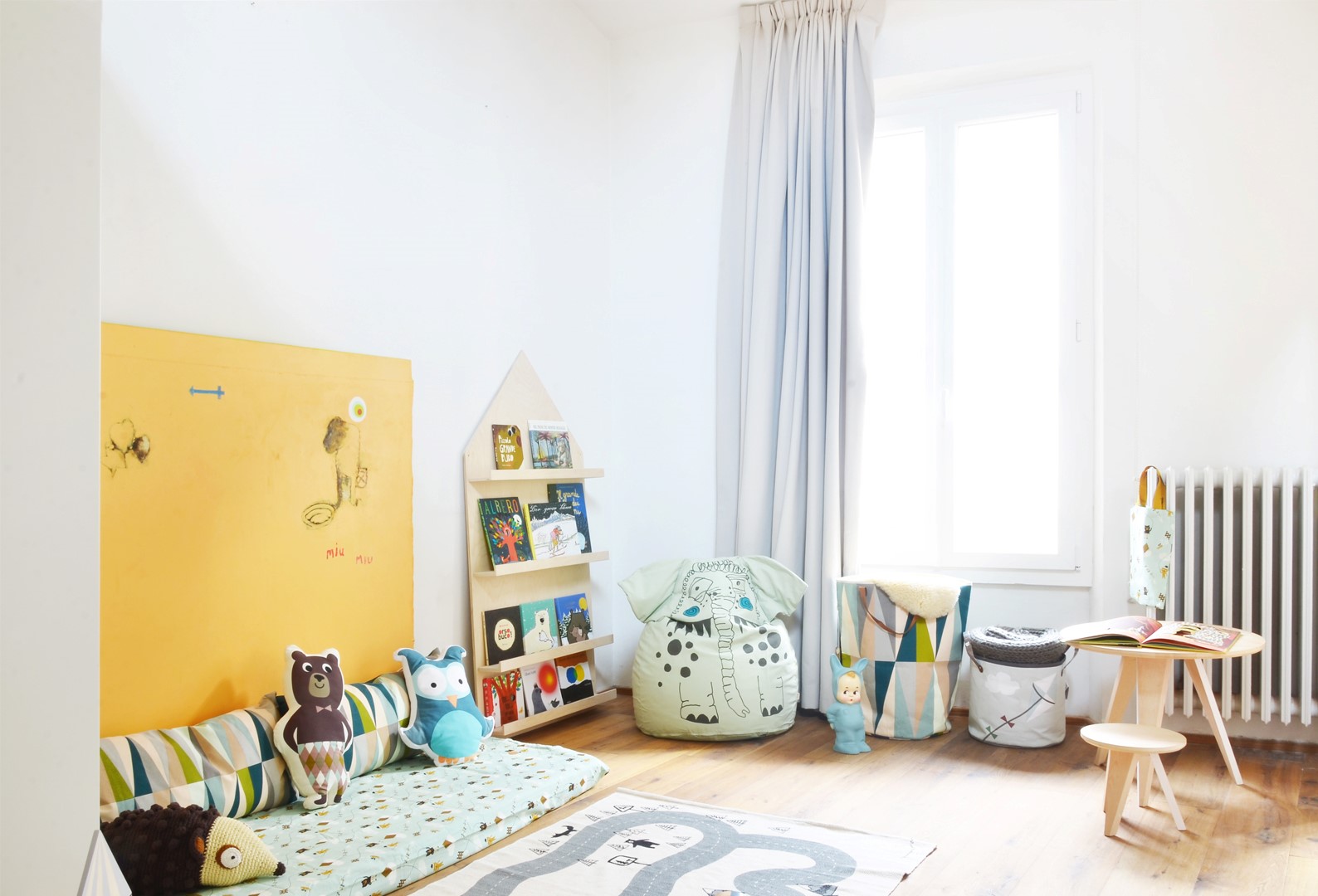 Baboo La casa dei libri libreria frontale Montessori betulla 75 cm