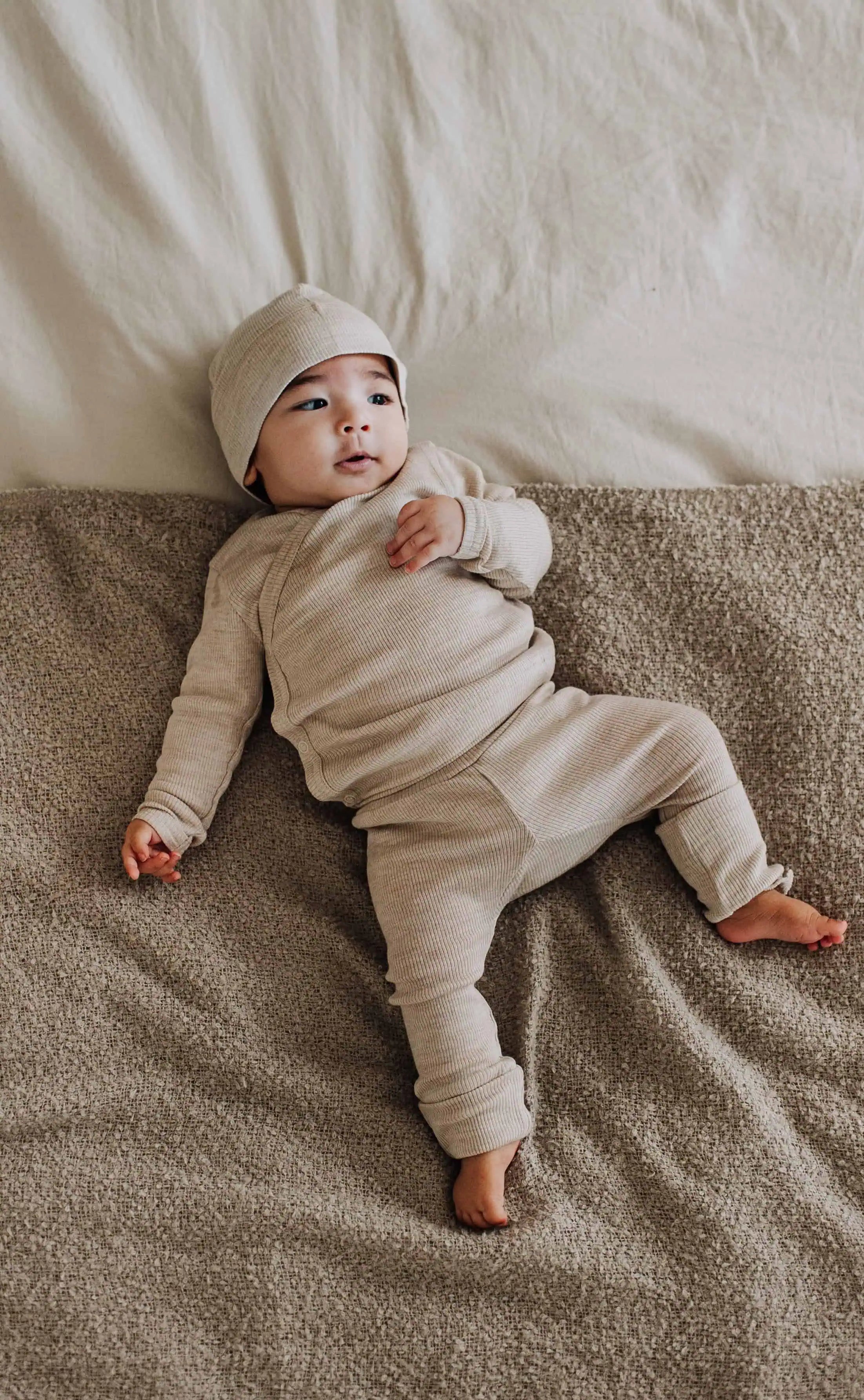 Kico Label cuffia lana merino neonato beige 40/44