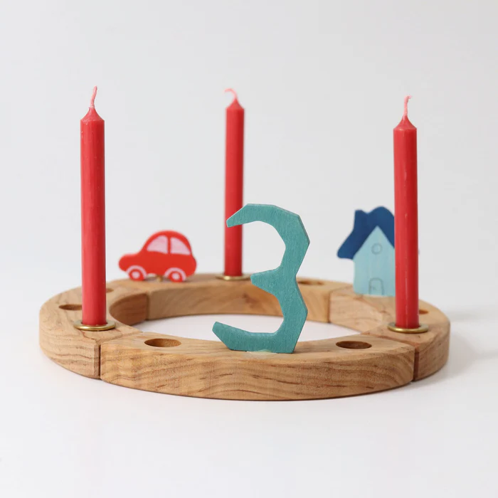 Grimm’s Set 12 candele rosse 10% cera d’api 11 cm