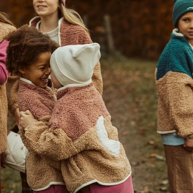 Ella and Rapha Little Teddy Moon giacca bordeaux pile