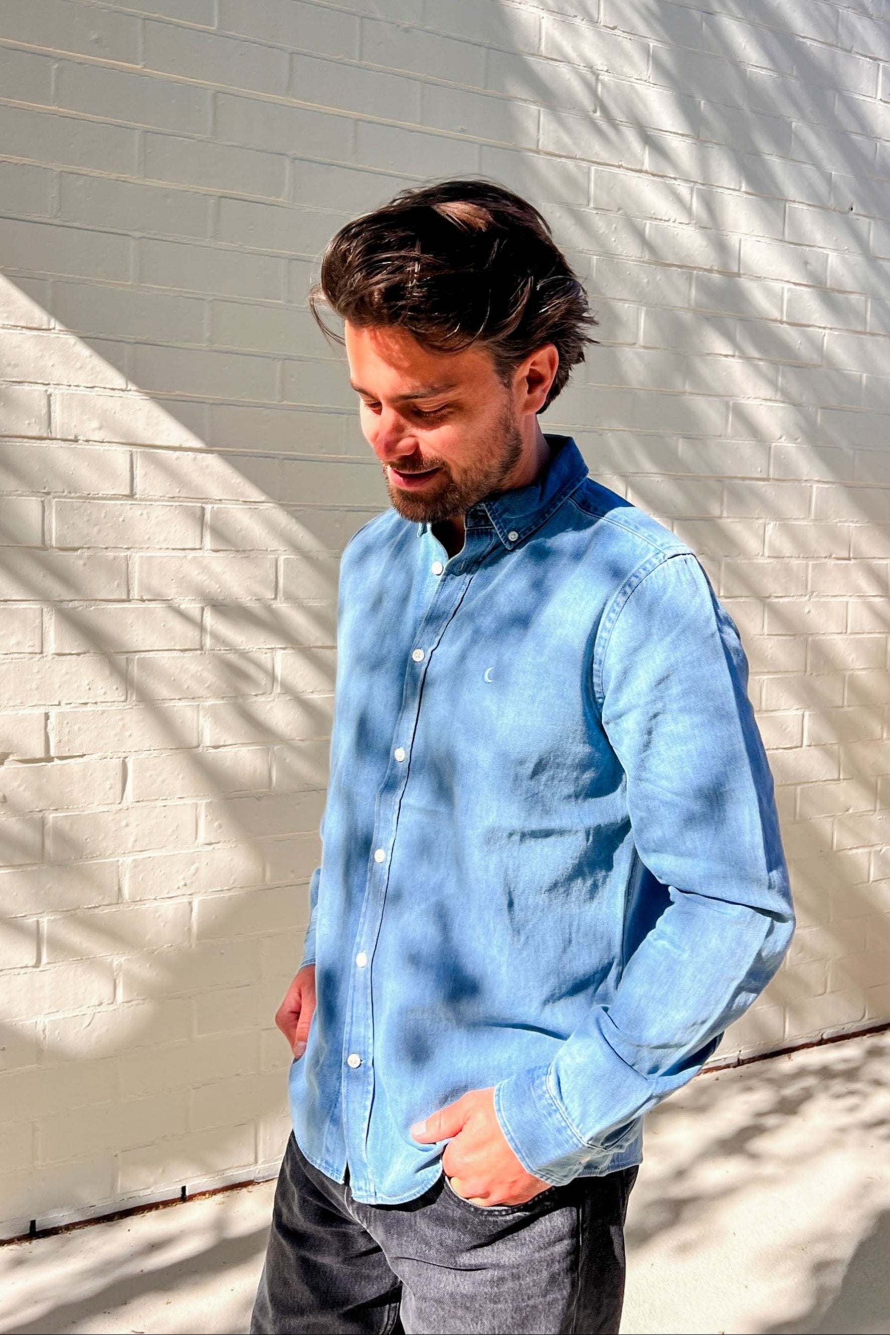 Ella and Rapha Moon light denim camicia azzurra denim chiaro