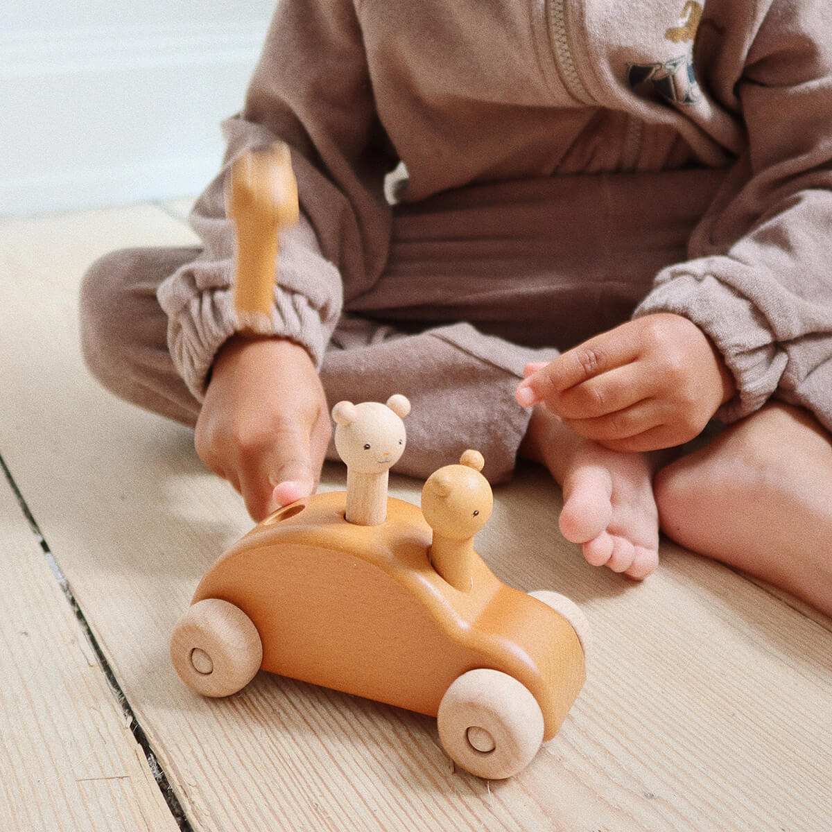 Konges Sløjd Teddy macchinina legno pop-up orsetti