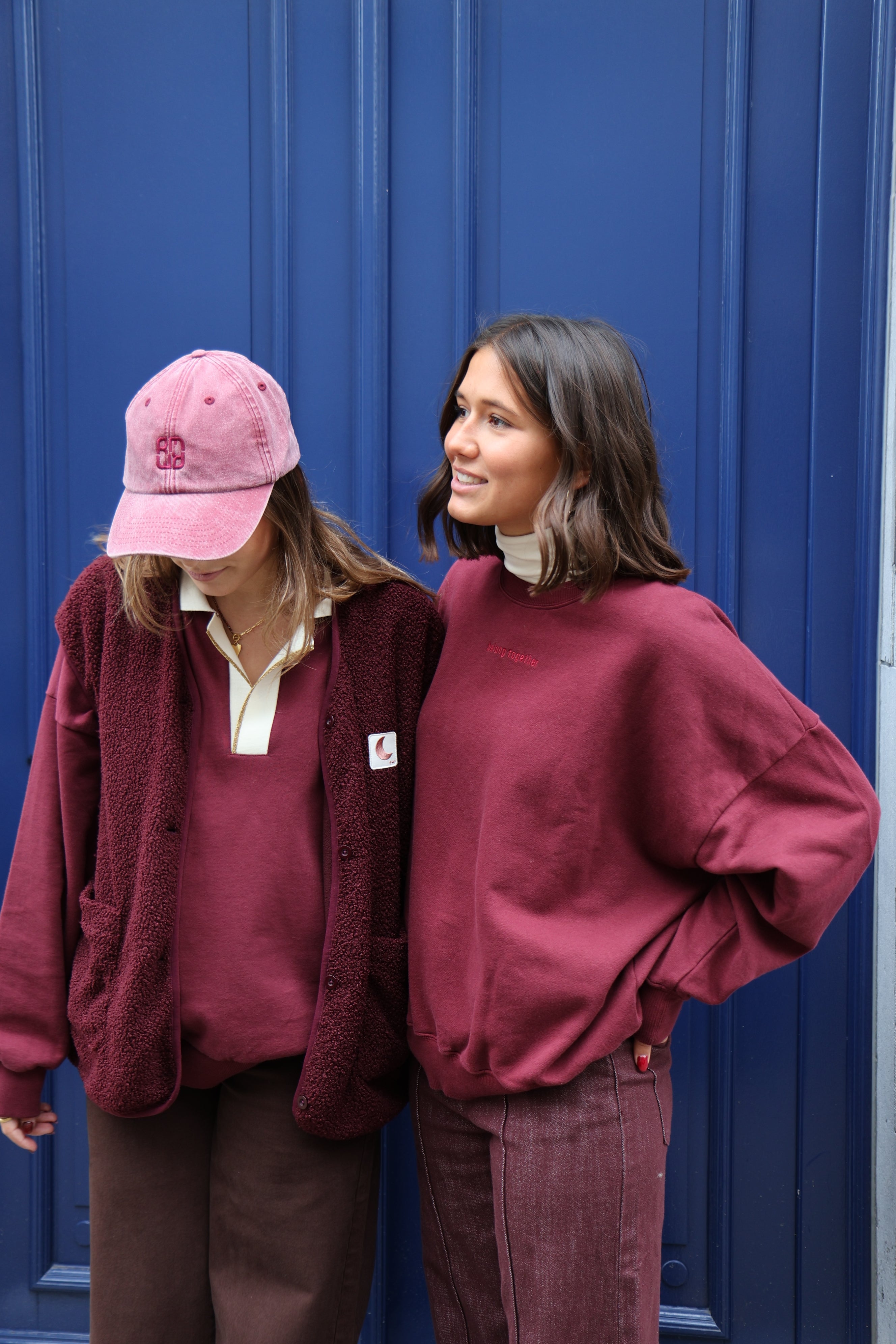 Ella and Rapha Icon cappellino bordeaux con visiera