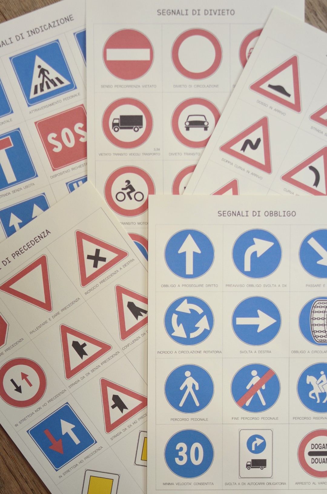 Connetix Transport Pack costruzioni magnetiche 50 pezzi con ruote