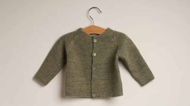 Mebi cardigan maglia neonato verde bosco bottoni madreperla