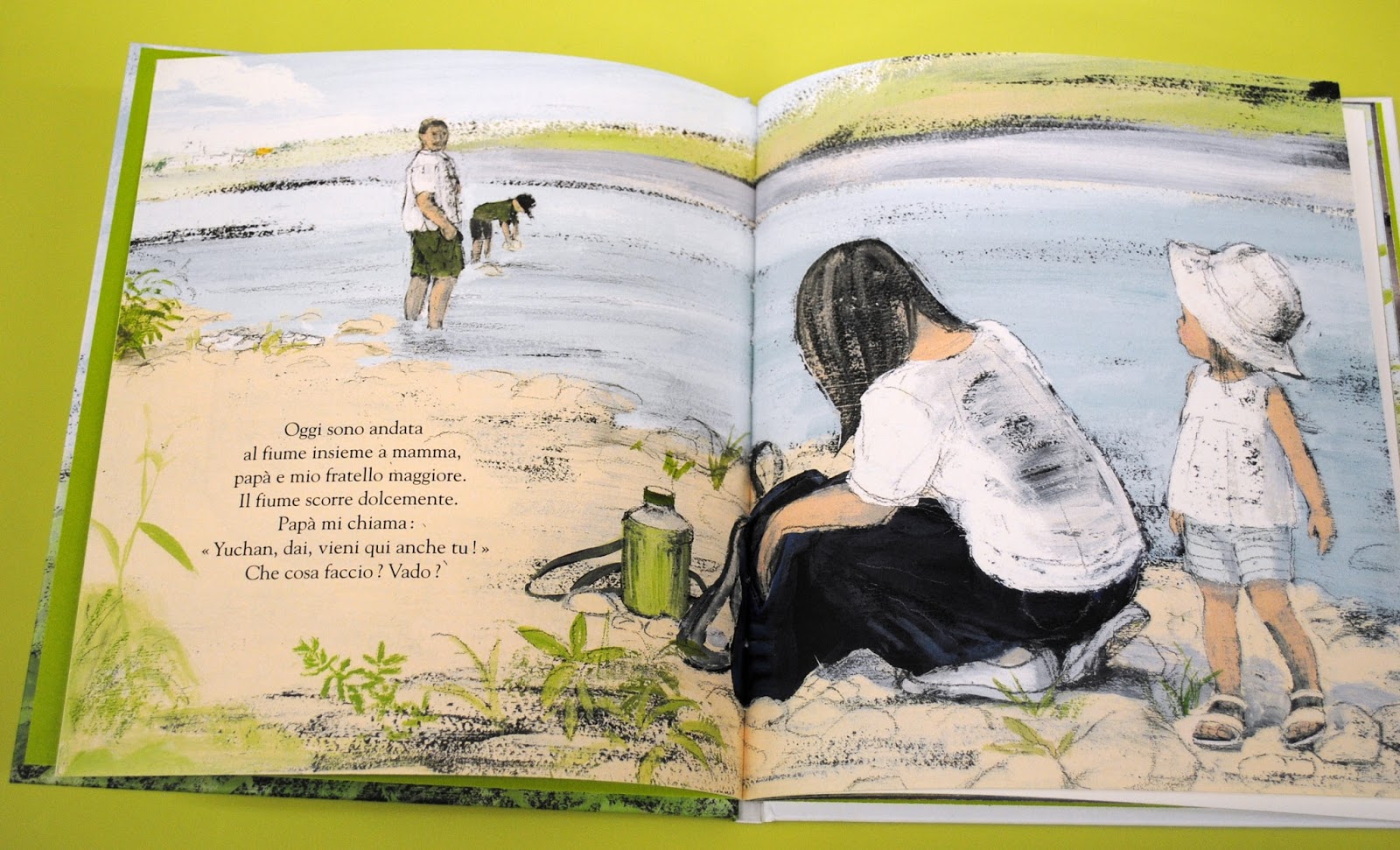 Komako Sakai Nell'erba albo illustrato Babalibri 26 pagine