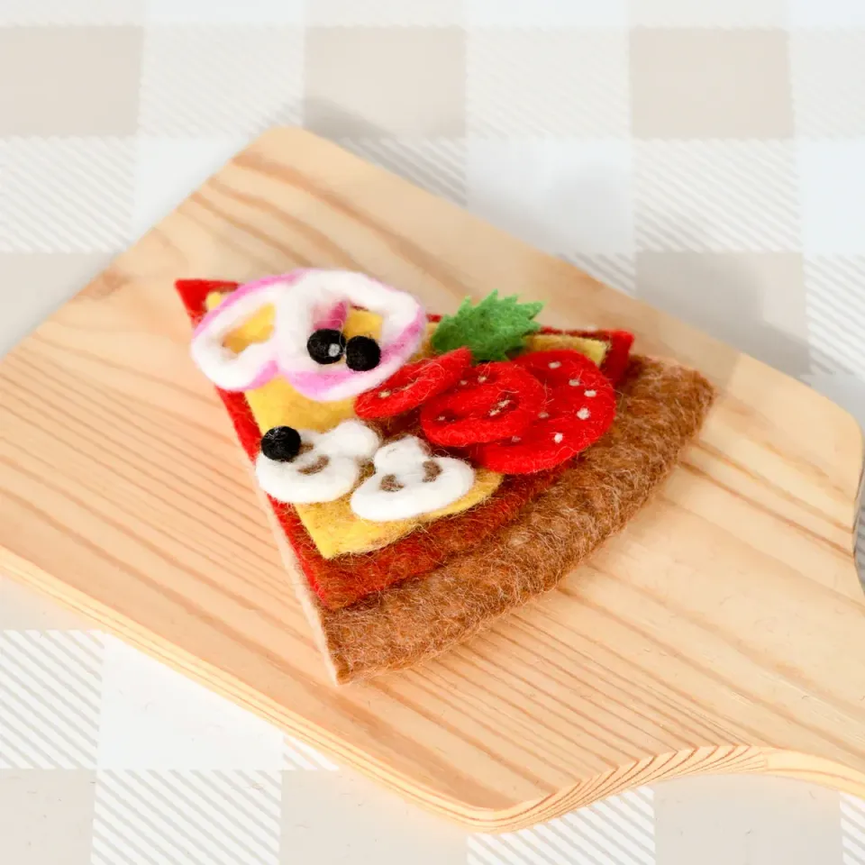 Tara Treasures Fetta pizza in feltro funghi gioco cucina