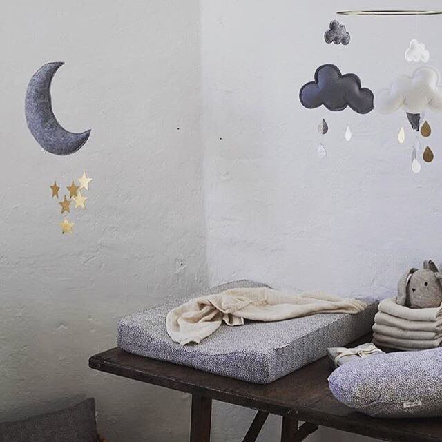 Konges Slojd Nuvole giostrina feltro grigio decorativa 60 cm