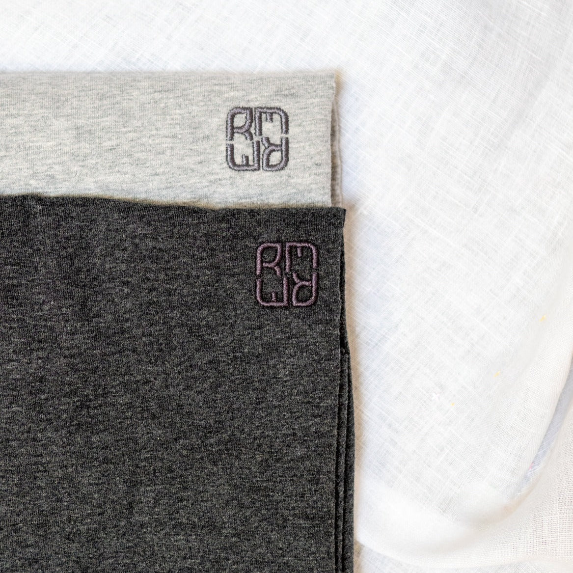 Ella and Rapha ER Icon t-shirt uomo grigia cotone organico