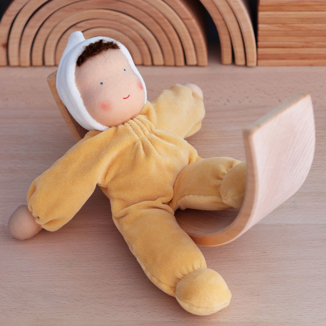 Grimm's Baby Bambola Waldorf Gialla 30 cm Cotone Nascita