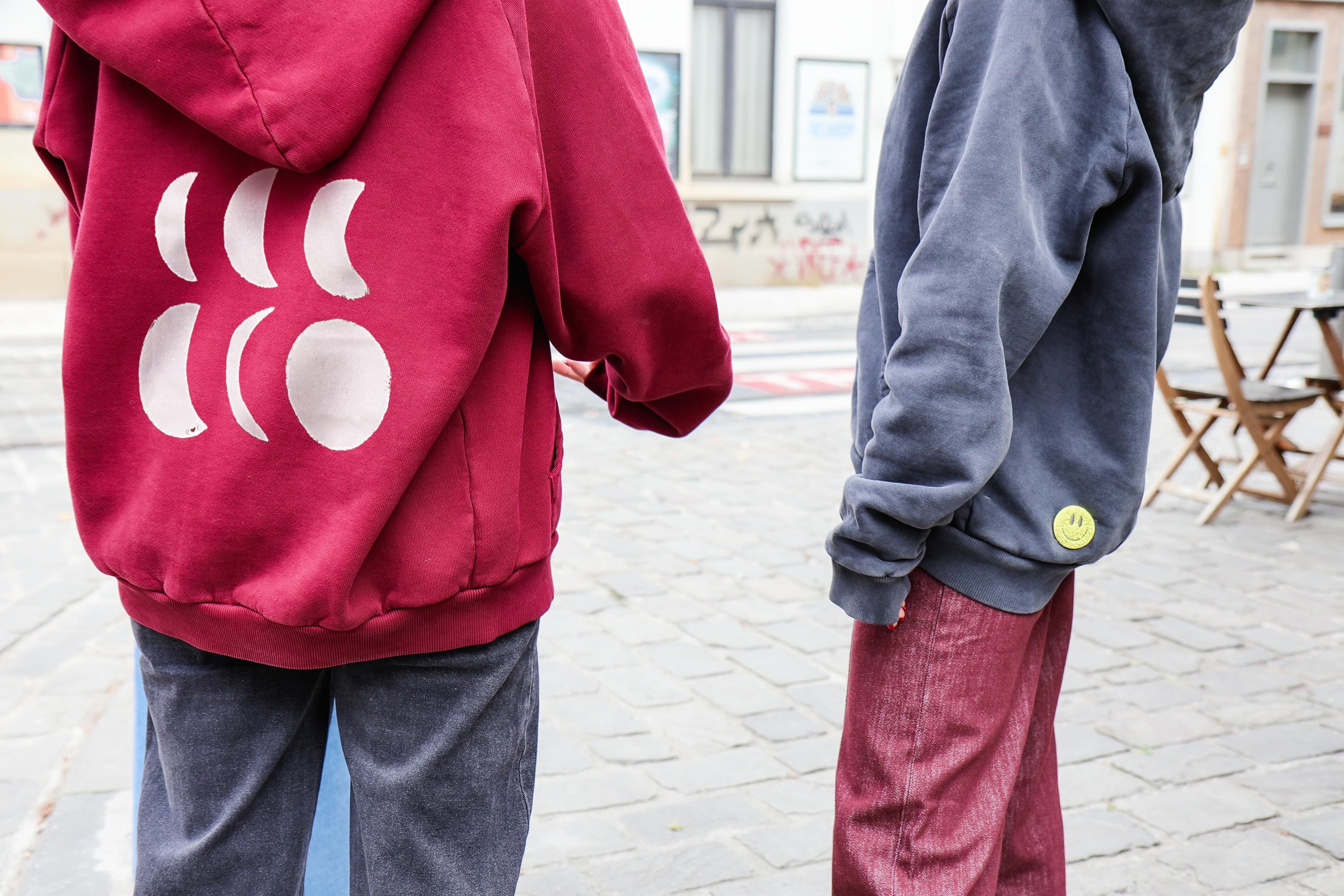 Ella and Rapha Moon felpa cappuccio bordeaux cotone