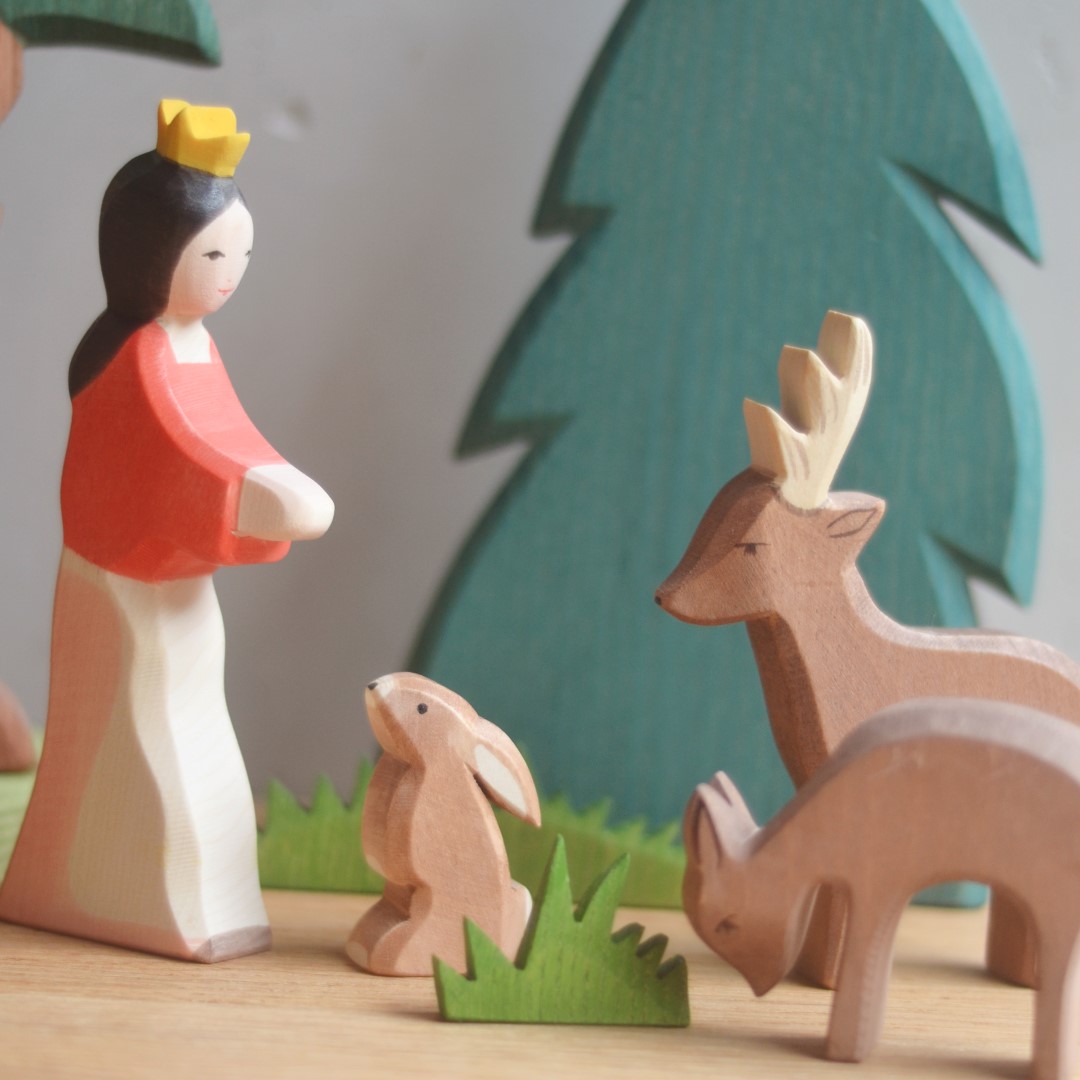 Ostheimer Biancaneve Figura in Legno 15 cm