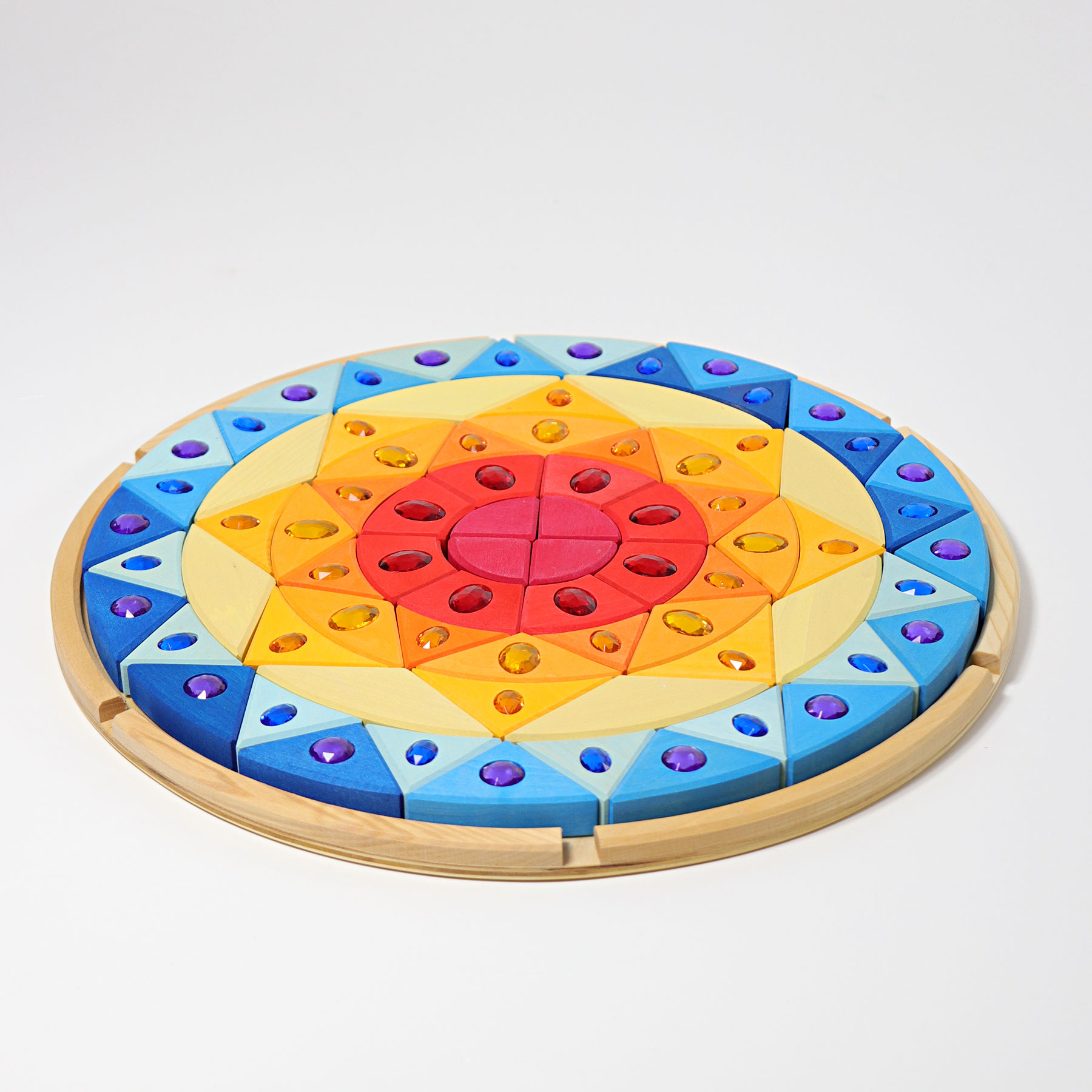 Grimm's Mandala Sole gioco in legno 76 pezzi con vassoio