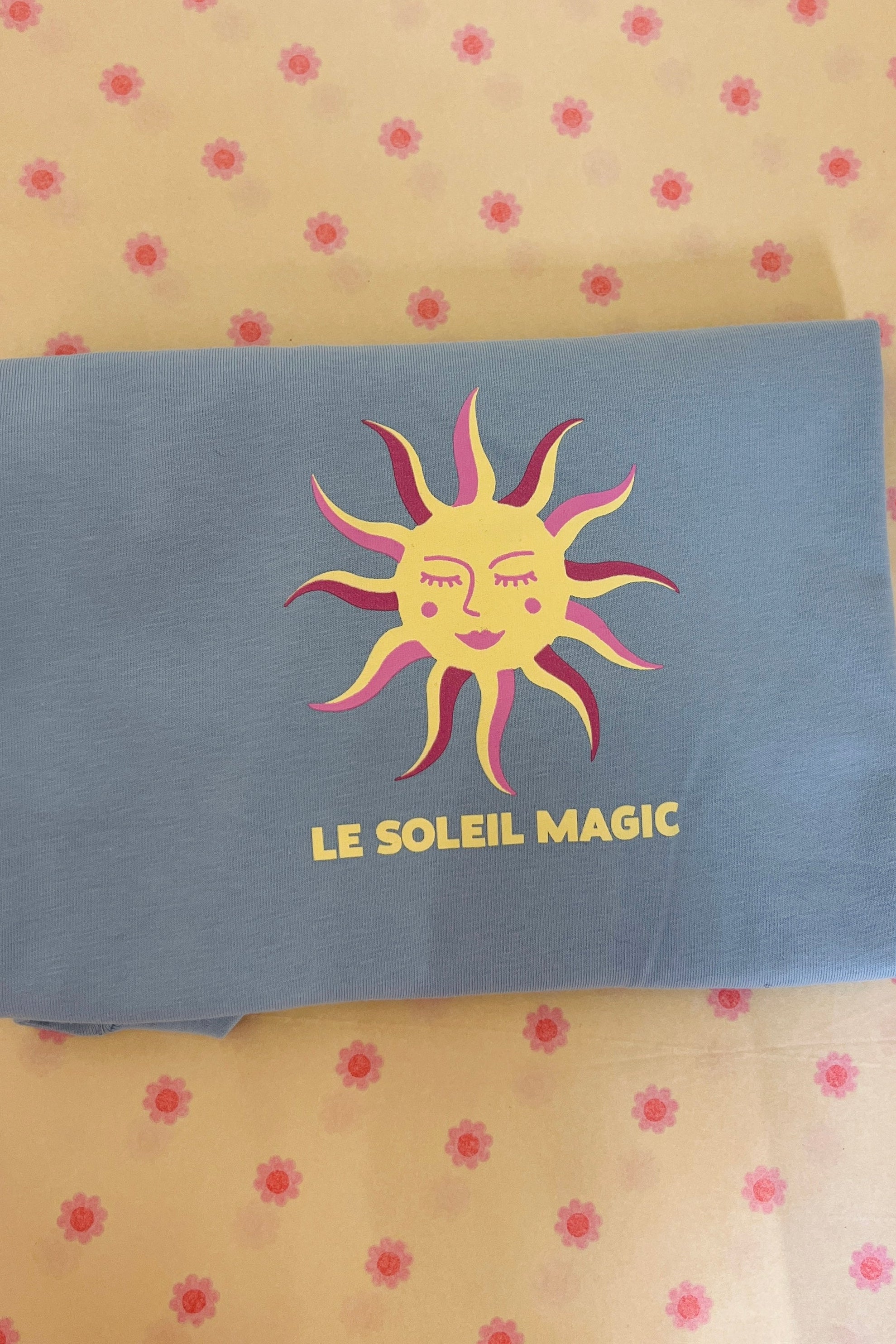 Ella and Rapha Le Soleil Magic maglietta donna azzurra loose