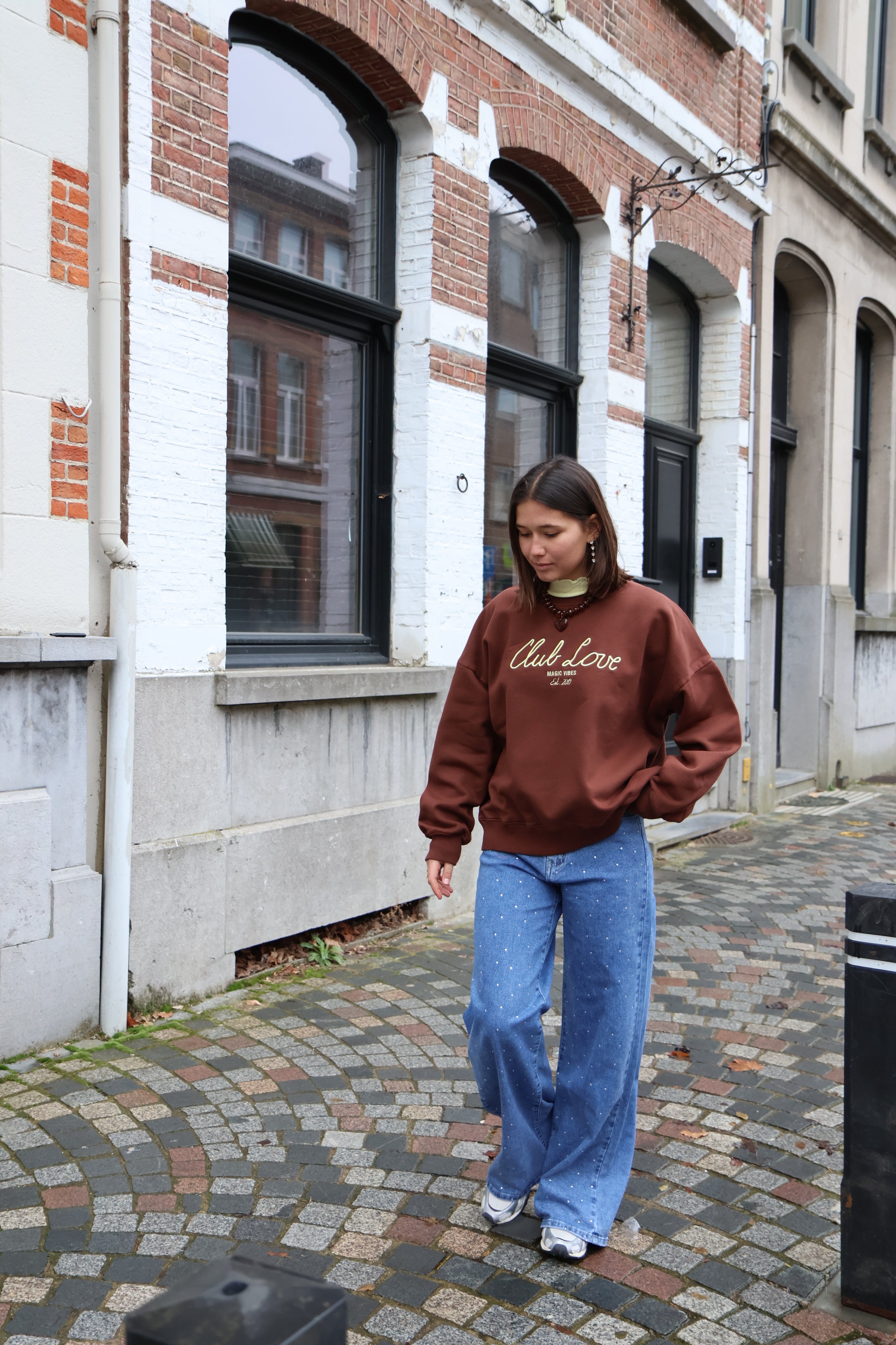 Ella and Rapha Club Love felpa marrone loose fit cotone