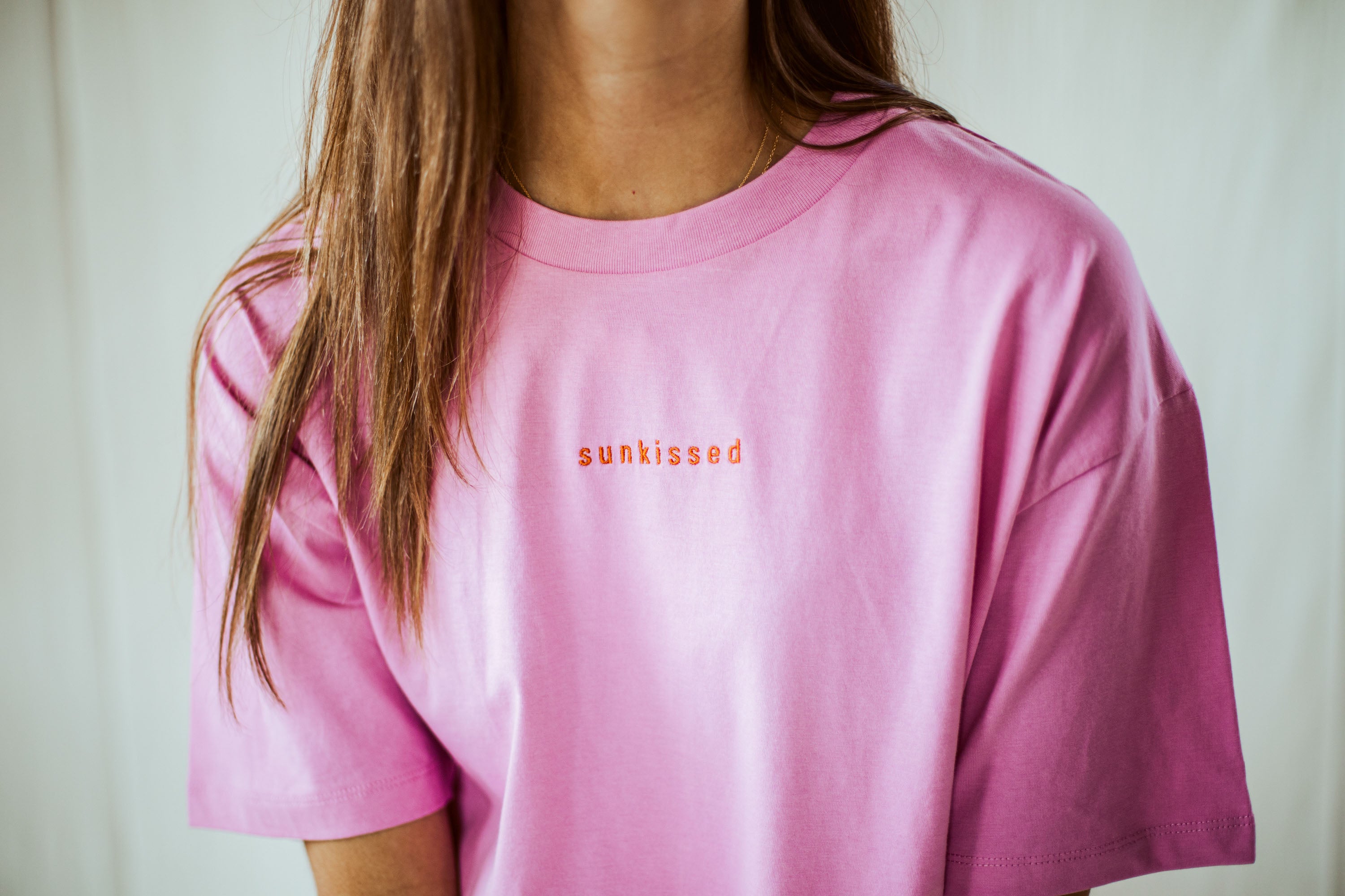 Ella and Rapha Sunkissed t-shirt rosa loose fit cotone bio