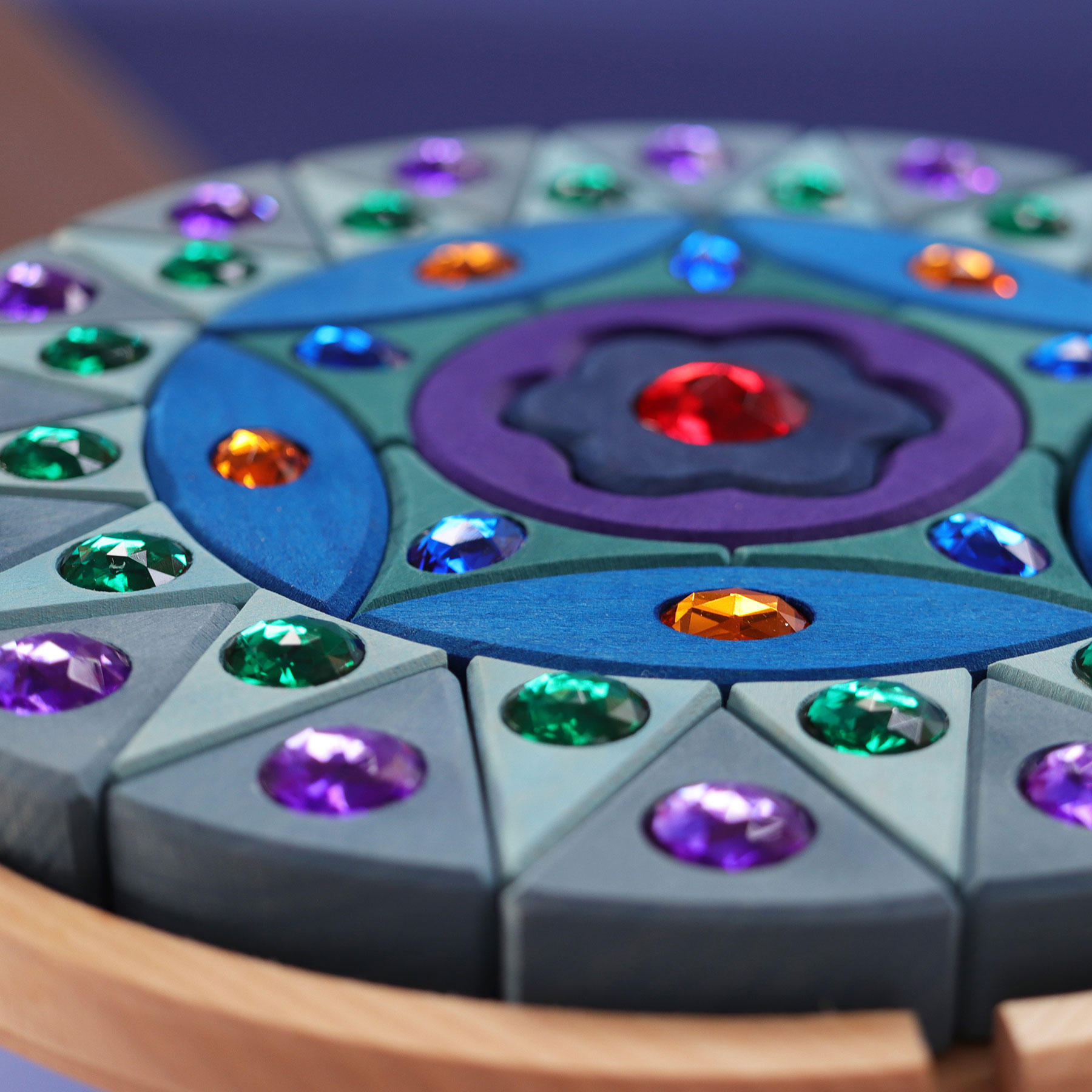 Grimm's Mandala Blu gioco in legno con vassoio