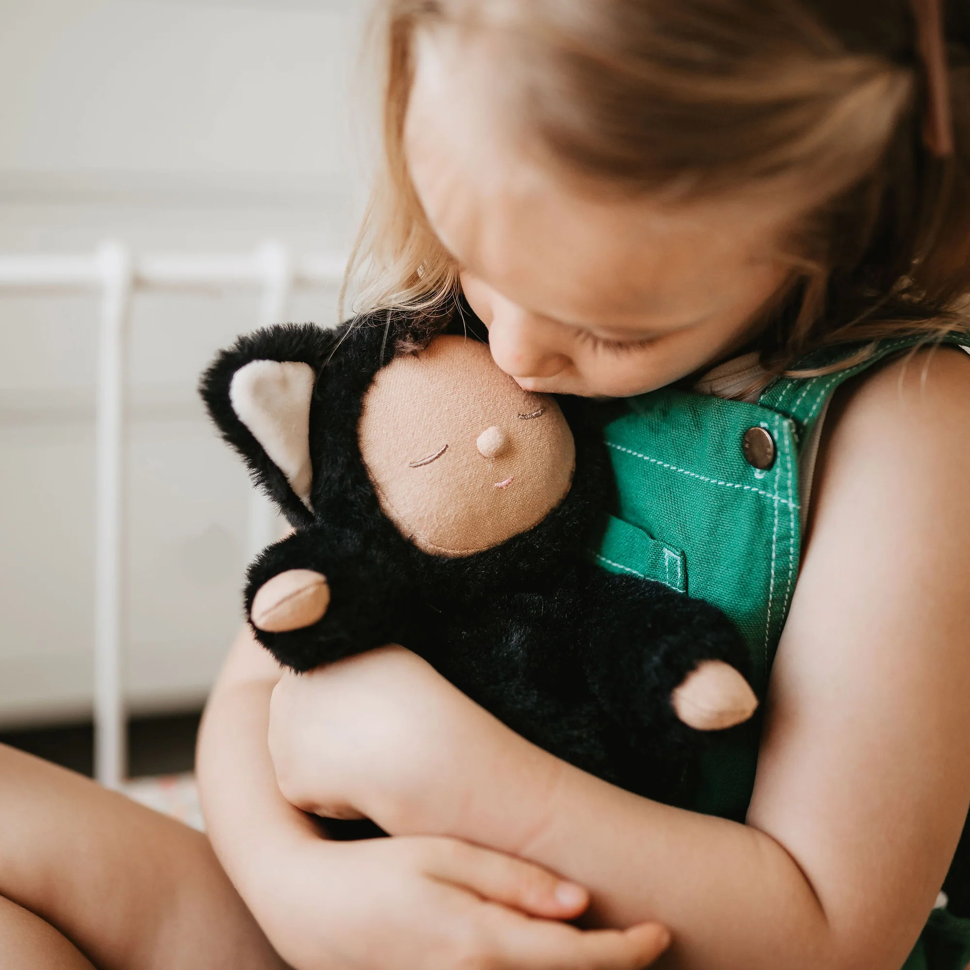 Olli Ella Cozy Dinkums Black Cat bambola 34 cm