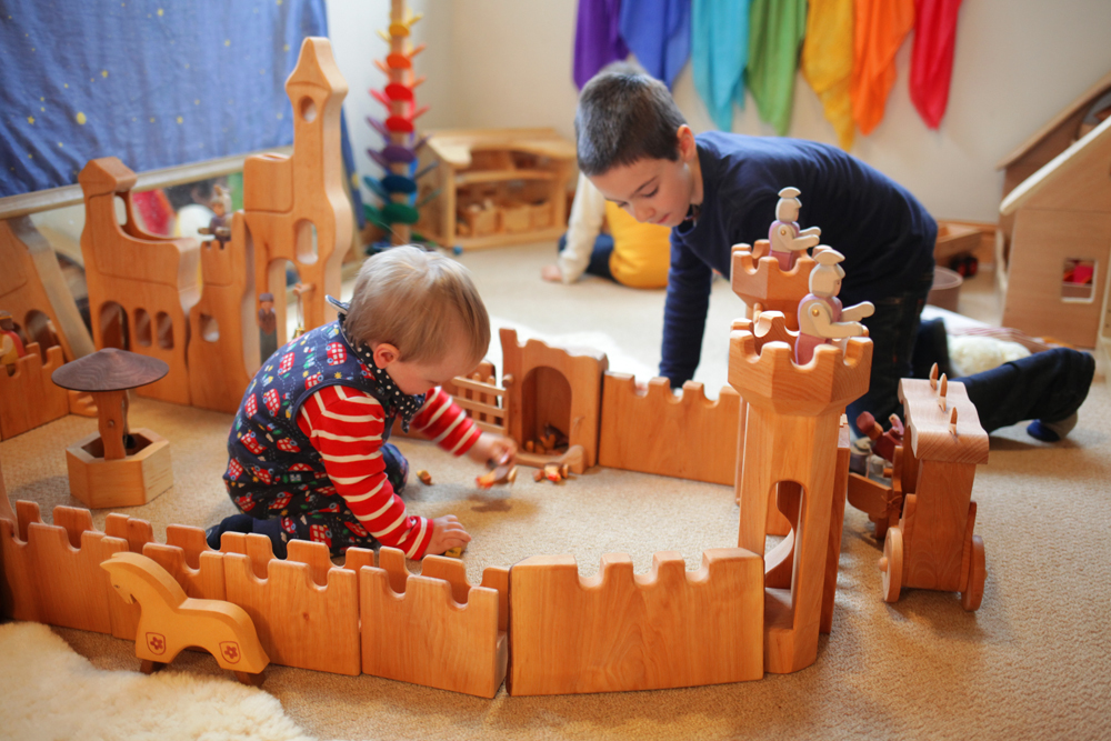 Ostheimer Castello del Cavaliere Prigione gioco legno