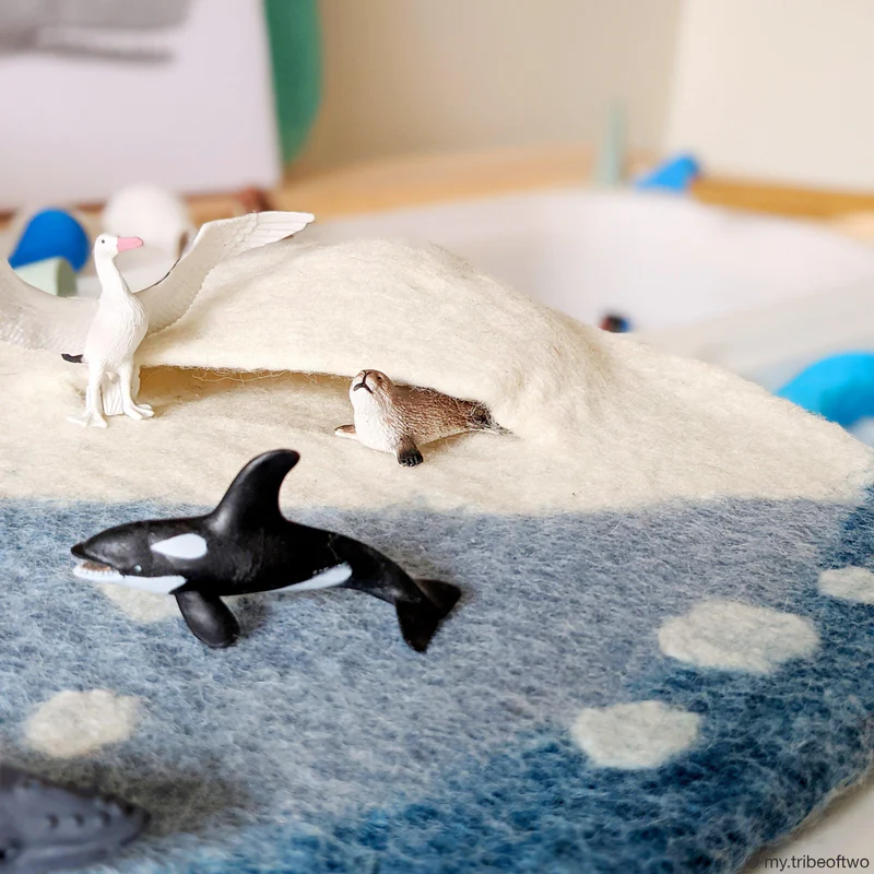 Tara Treasures Arctic Polar Playscape tappeto feltro