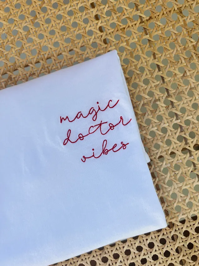 Ella and Rapha Magic Doctor t-shirt bianca cotone organico