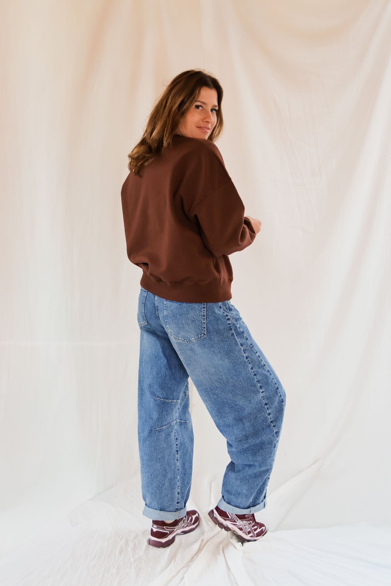 Ella and Rapha Club Love felpa marrone loose fit cotone