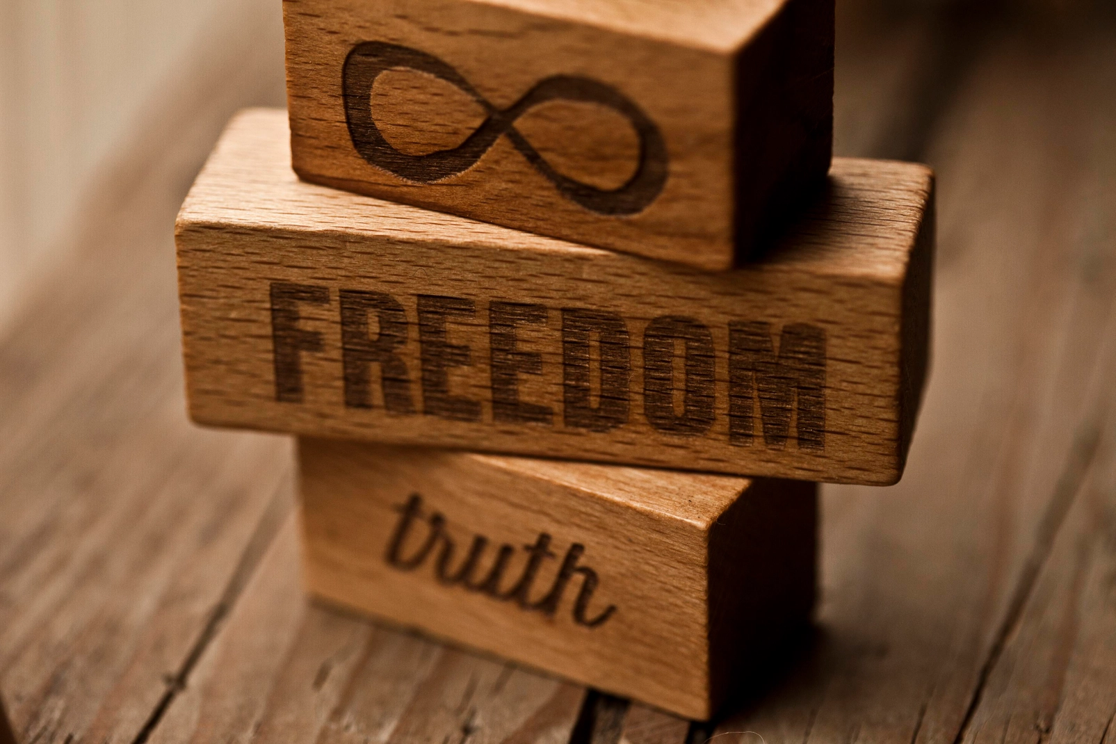 Wooden Story Peace & Love XL Costruzioni 72 Pezzi