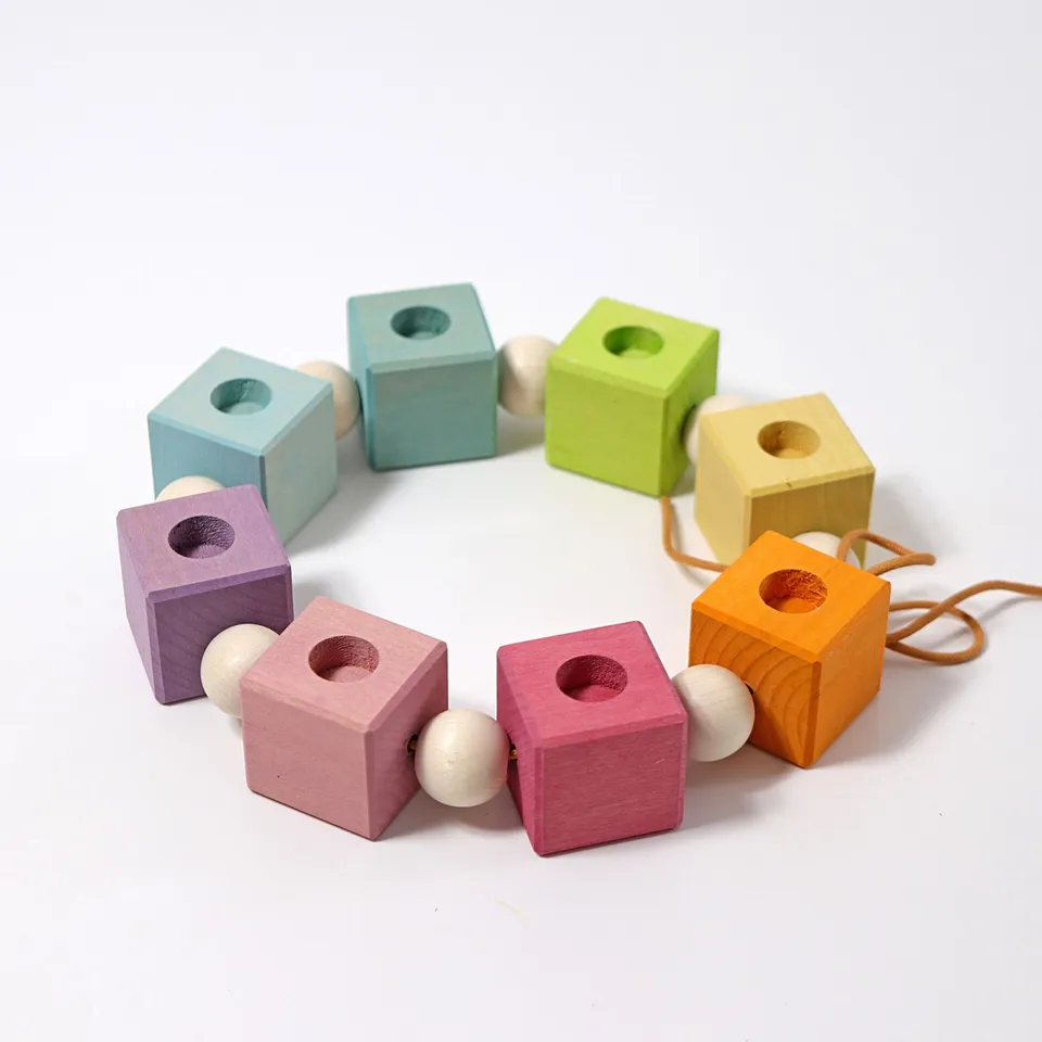Grimm’s Birthday Cubes catenella compleanno 8 cubi legno