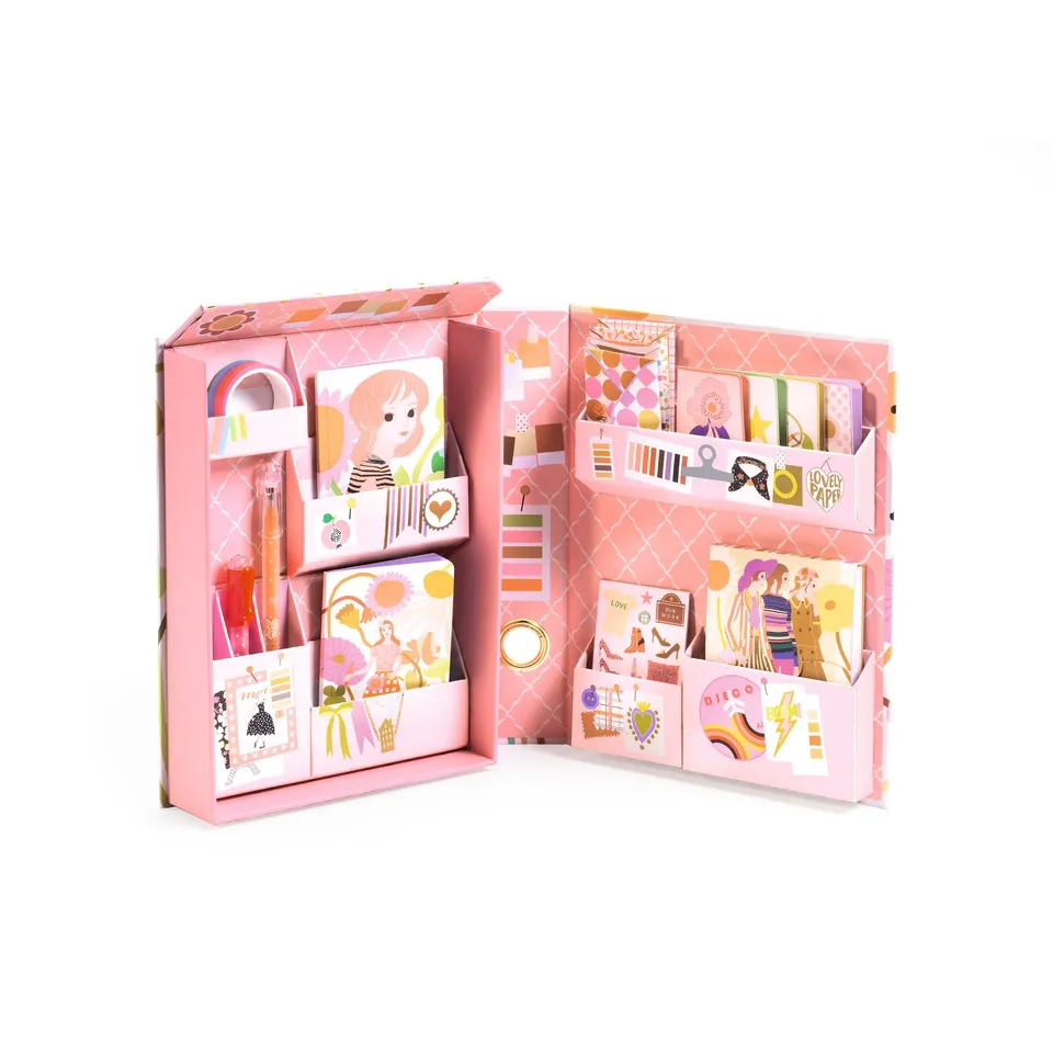 Djeco Tinou armadietto cancelleria set creativo giardino